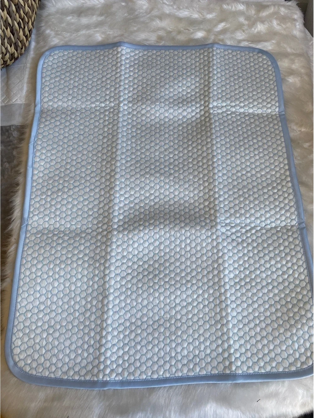 PetFelix Cooling Mat for Pets with 2 Pouches